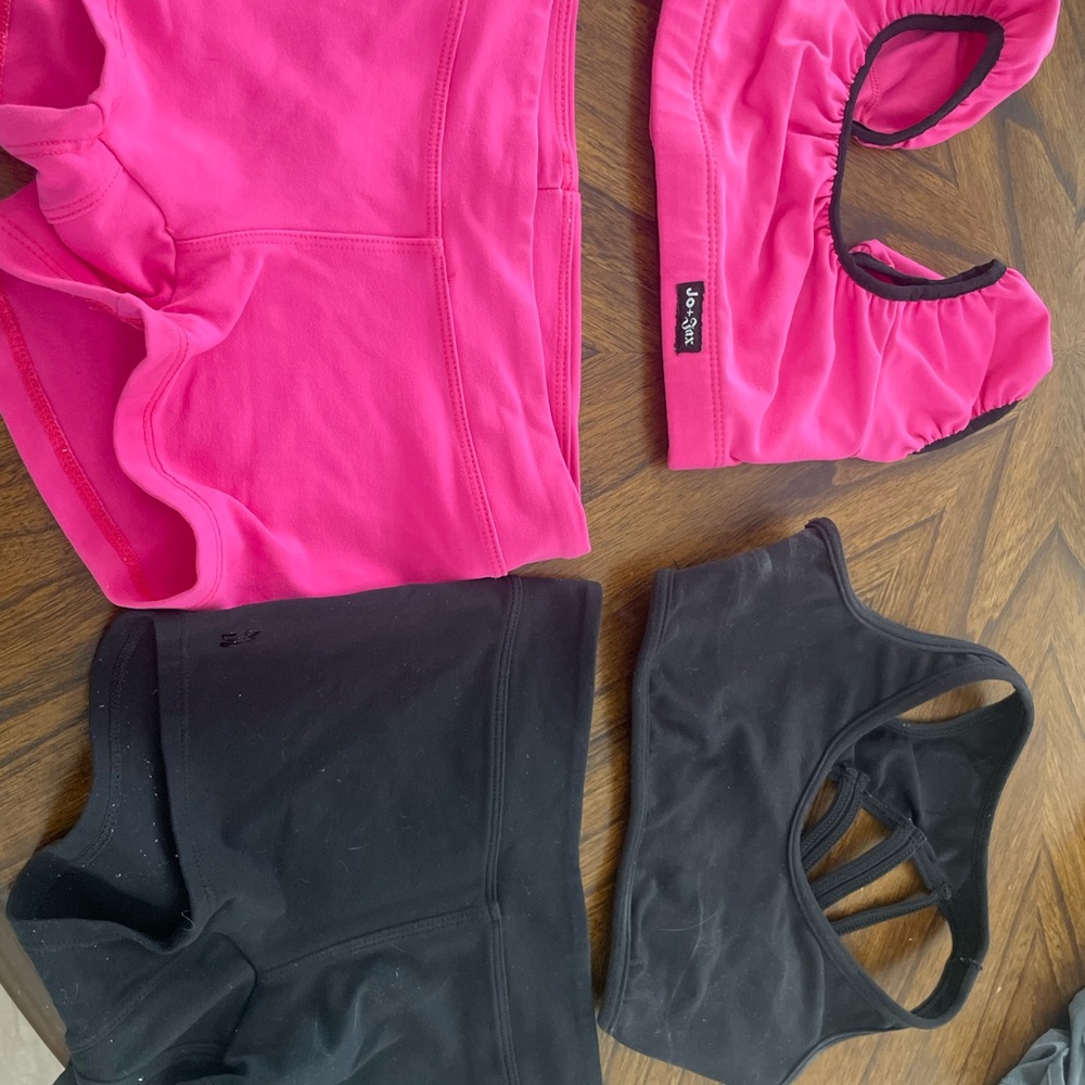 Jo and Jax combo! 2 tops 2 bottoms